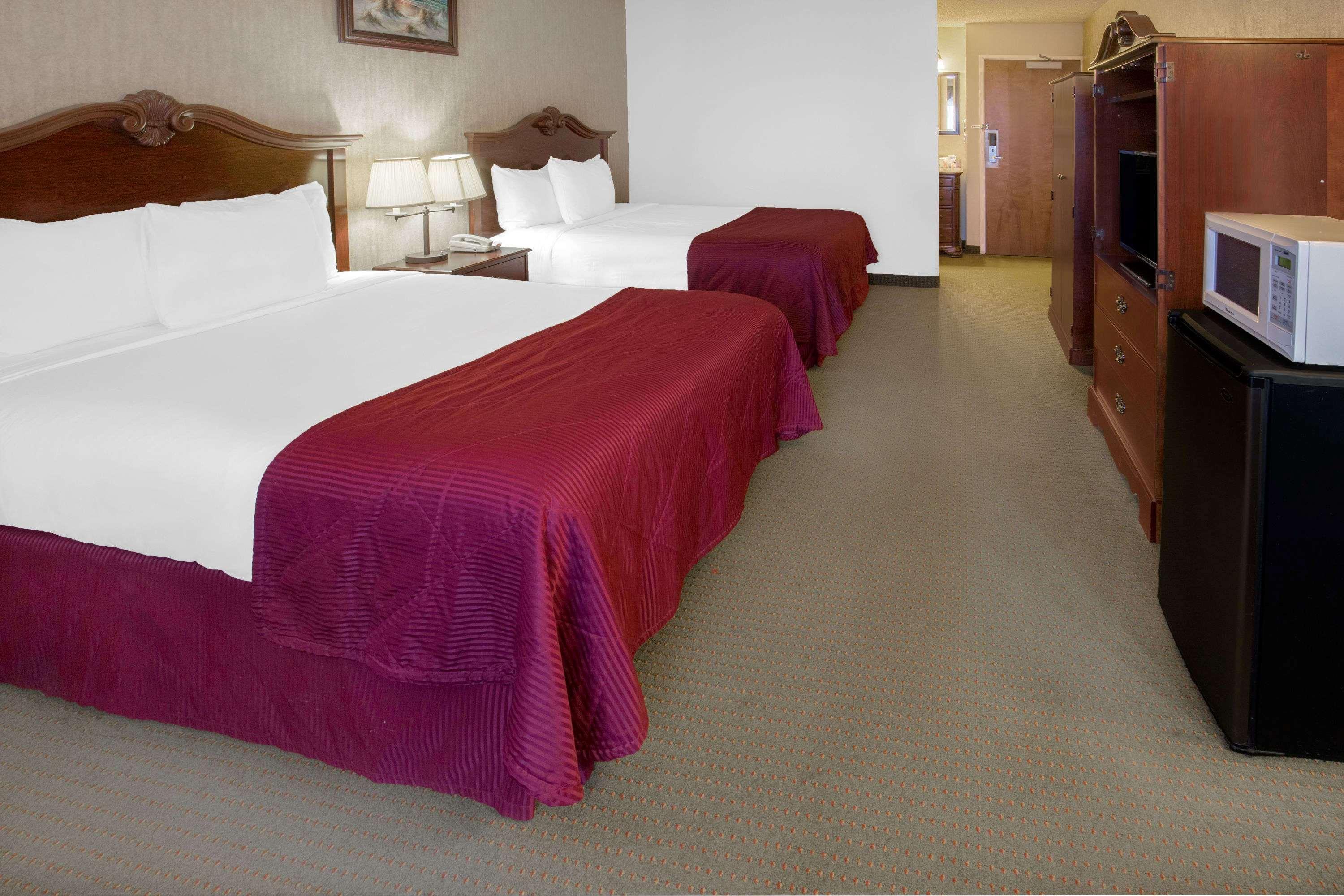 Days Inn By Wyndham Eureka Ca Екстер'єр фото